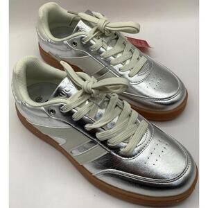 Lucky Step Women's Size 10 Sneakers